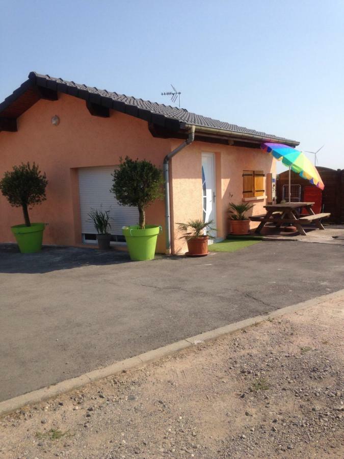 Cosy Logement A La Campagne Marthille Exterior photo